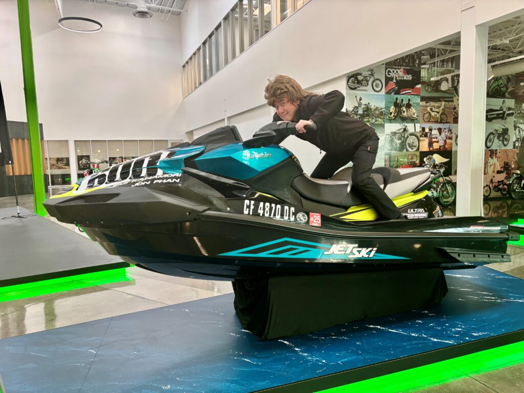 jet ski